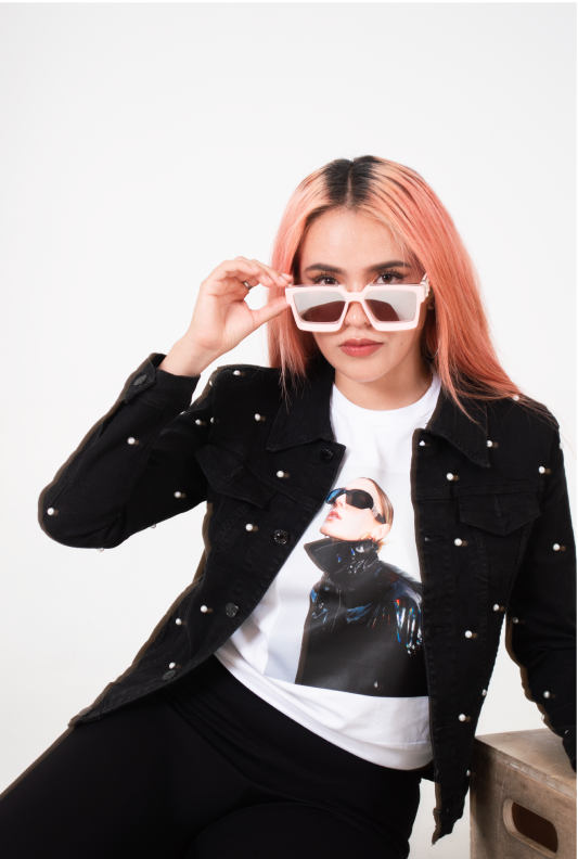 T - SHIRT GLAM