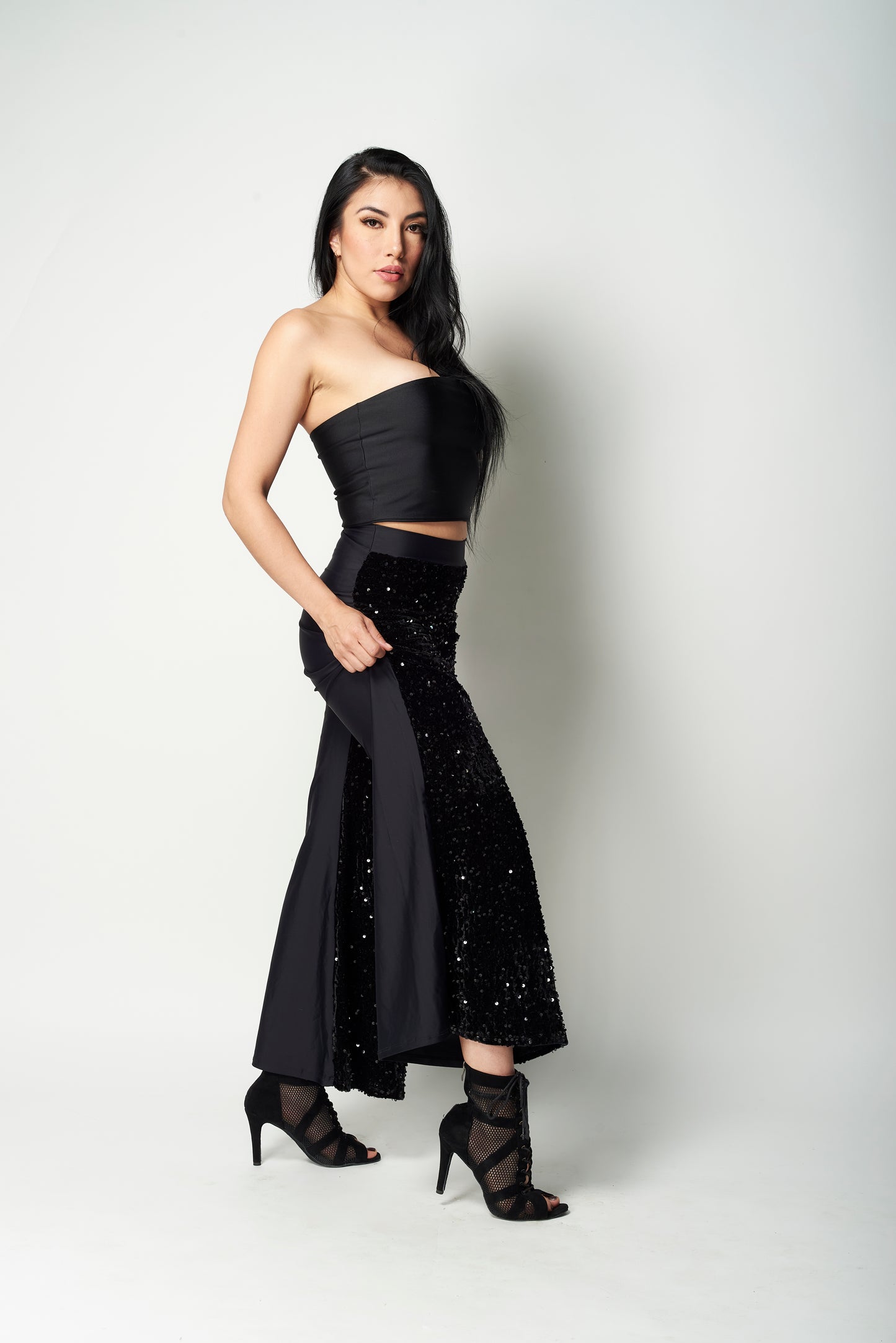 PANTALÓN FLARE DE LENTEJUELAS