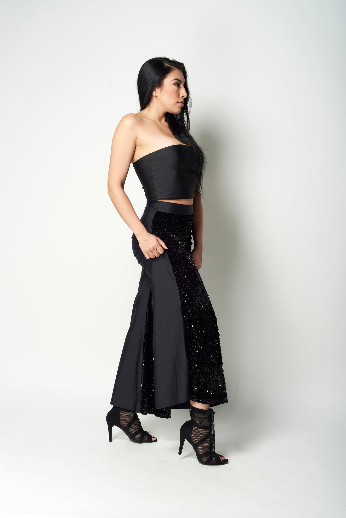 PANTALÓN FLARE DE LENTEJUELAS