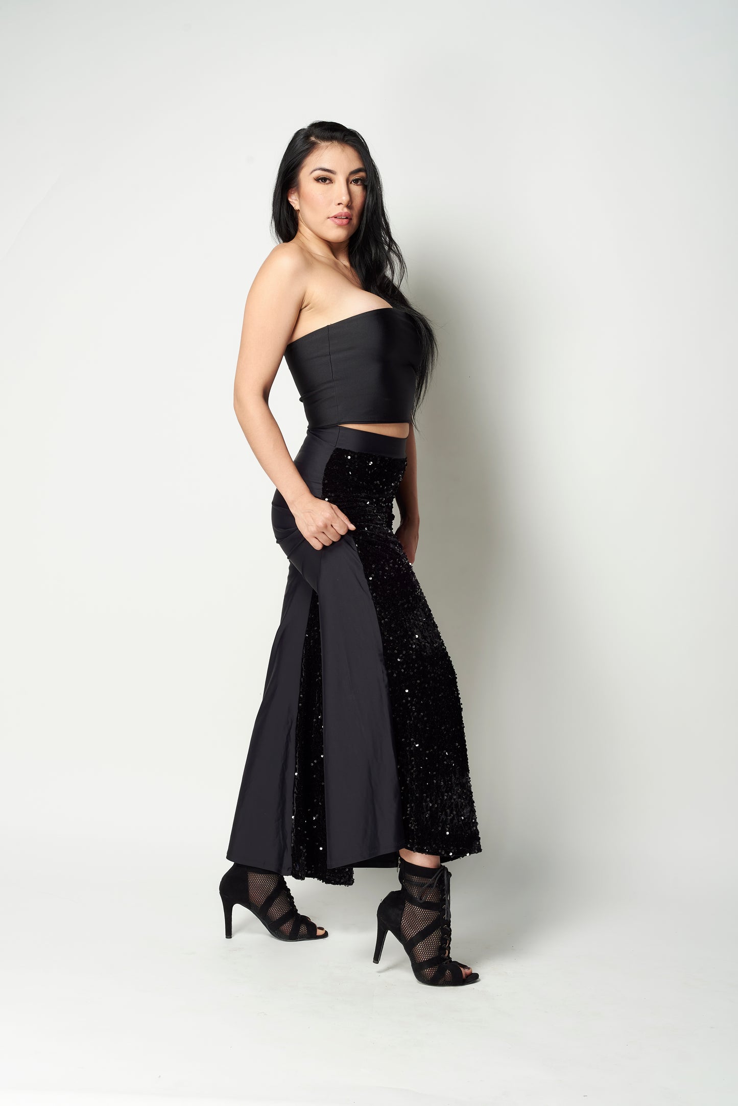 PANTALÓN FLARE DE LENTEJUELAS